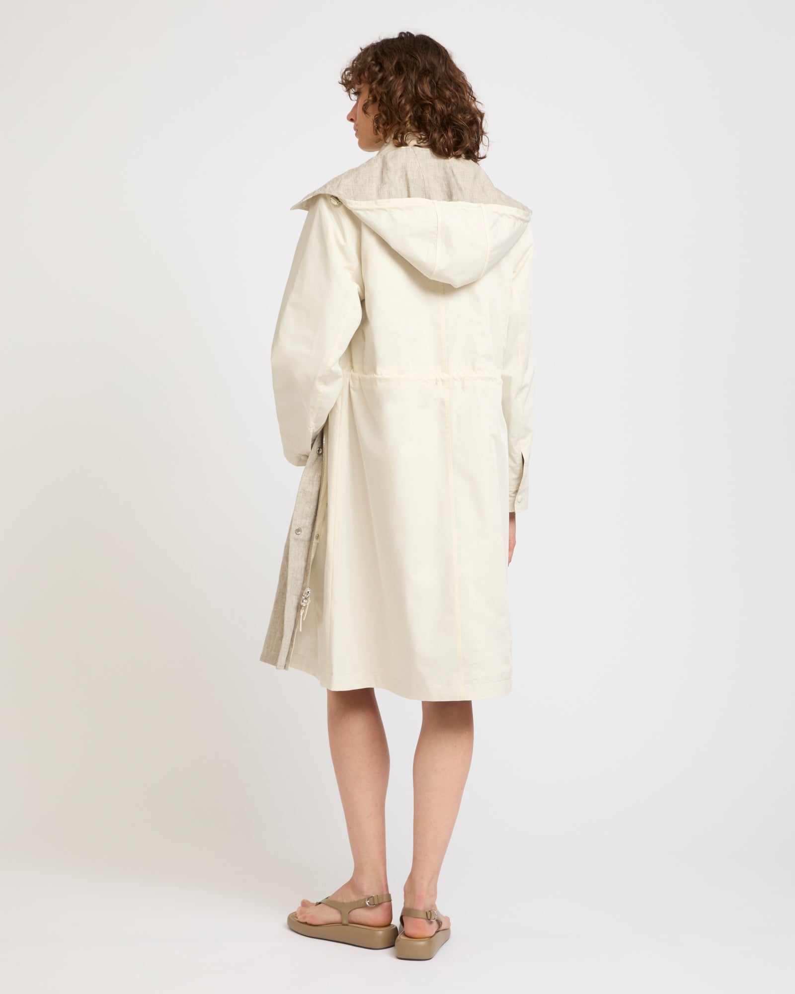 Parka en tissu technique imperméable réversible lin -Yves salomon - Nouvelle collection Printemps Été