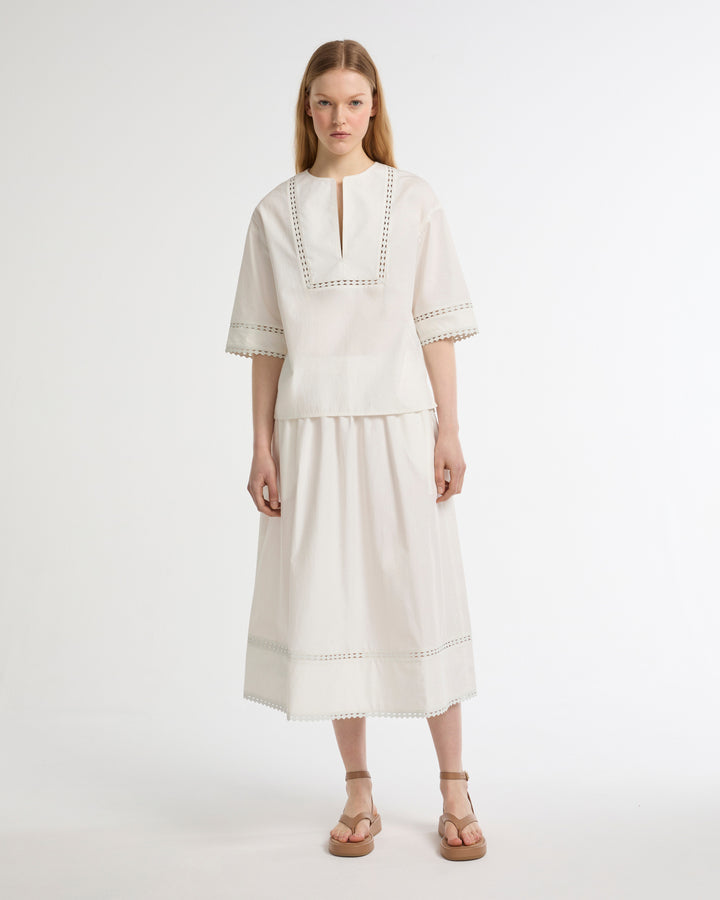 Blouse à manches courtes en popeline de coton et détails cuirs -Yves salomon - Nouvelle collection Printemps Été