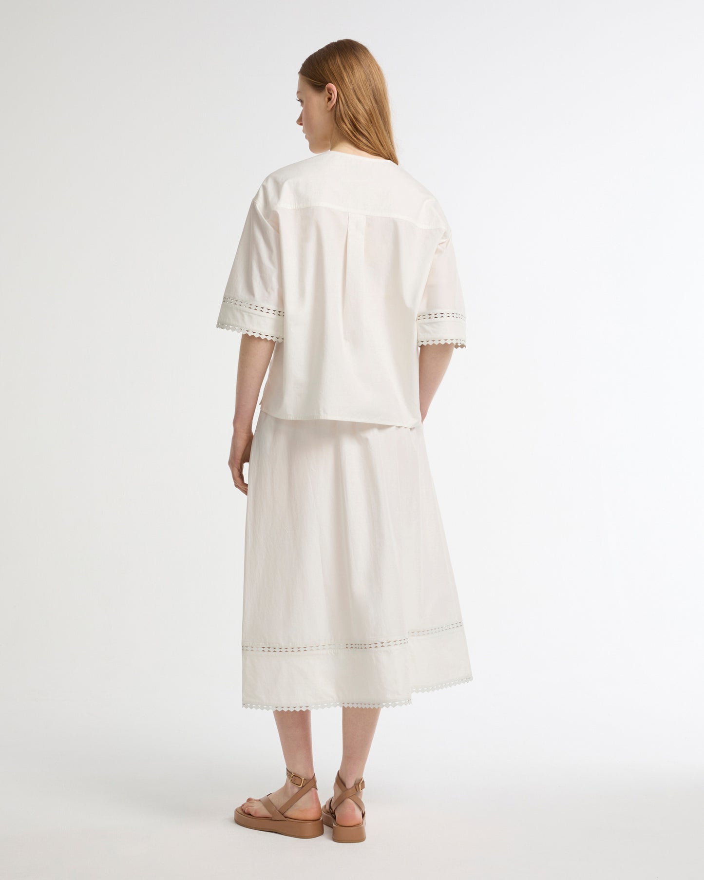 Blouse à manches courtes en popeline de coton et détails cuirs -Yves salomon - Nouvelle collection Printemps Été