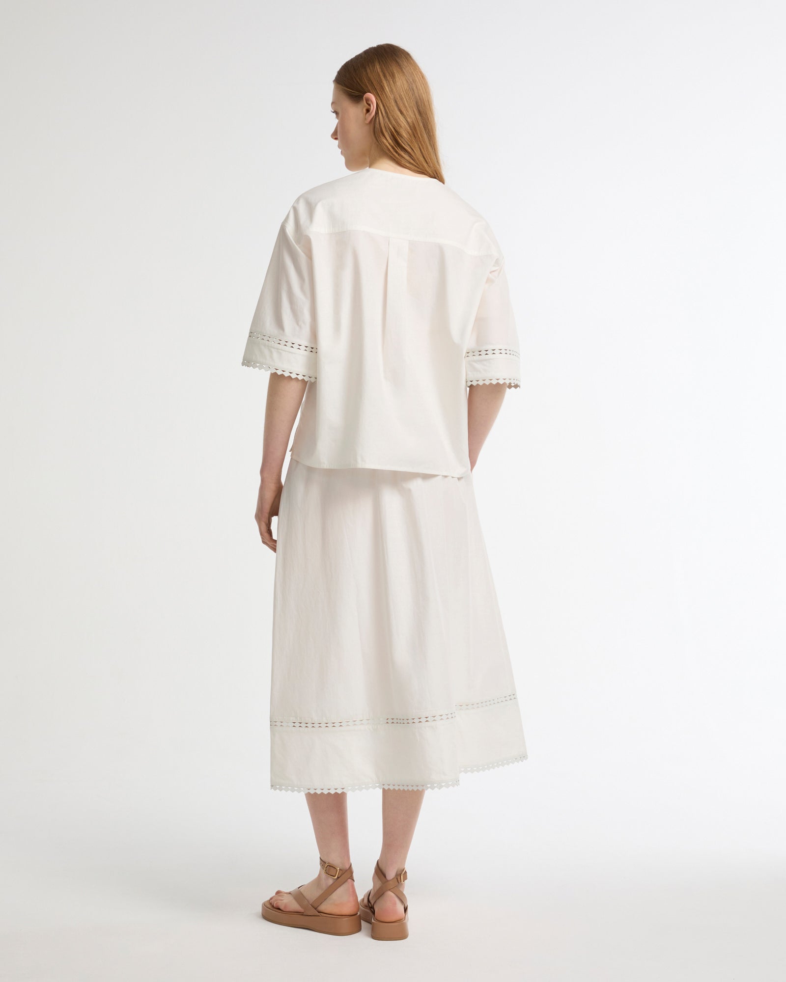 Blouse à manches courtes en popeline de coton et détails cuirs -Yves salomon - Nouvelle collection Printemps Été