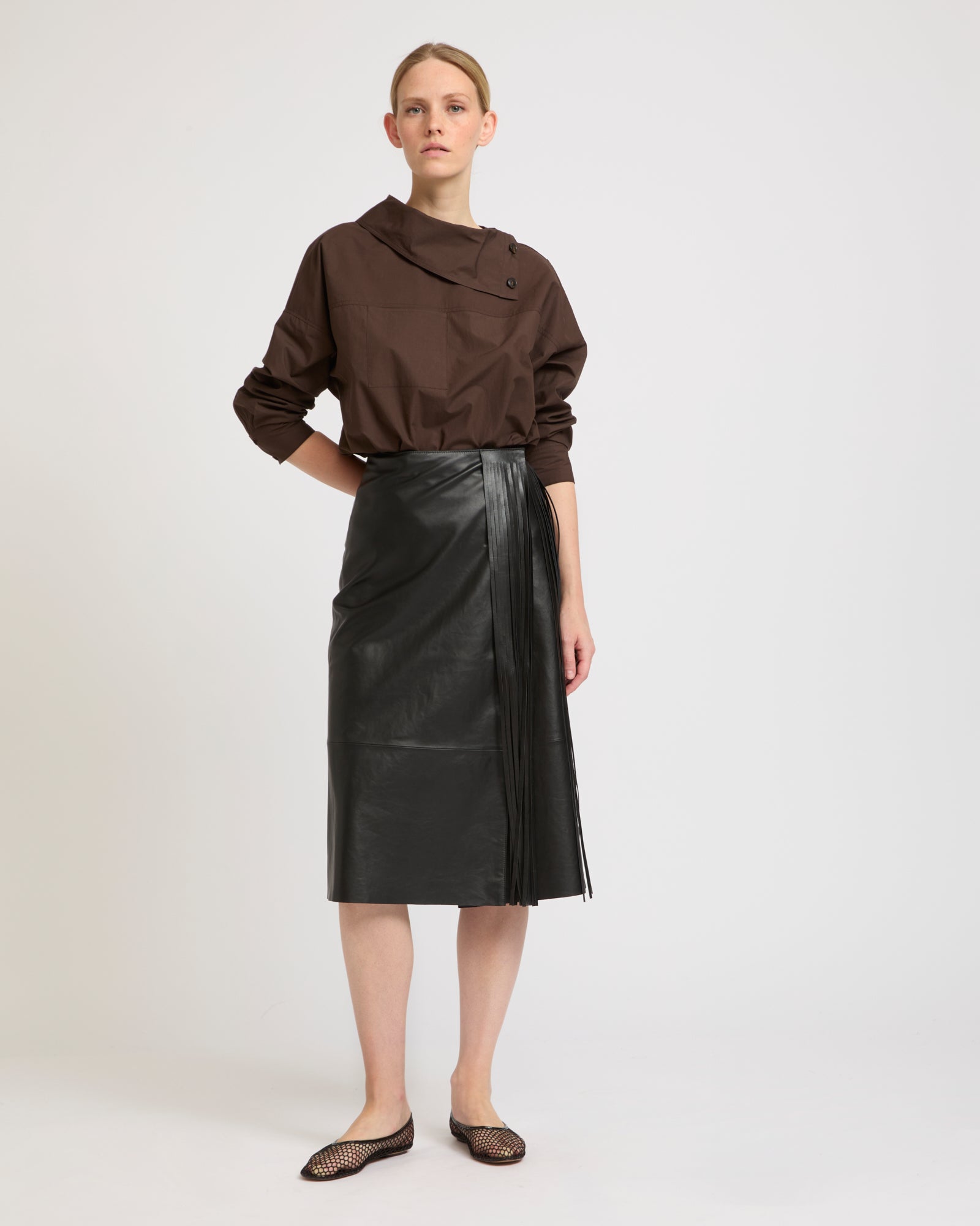 Jupe portefeuille à franges en cuir d'agneau -Yves salomon - Nouvelle collection Printemps Été