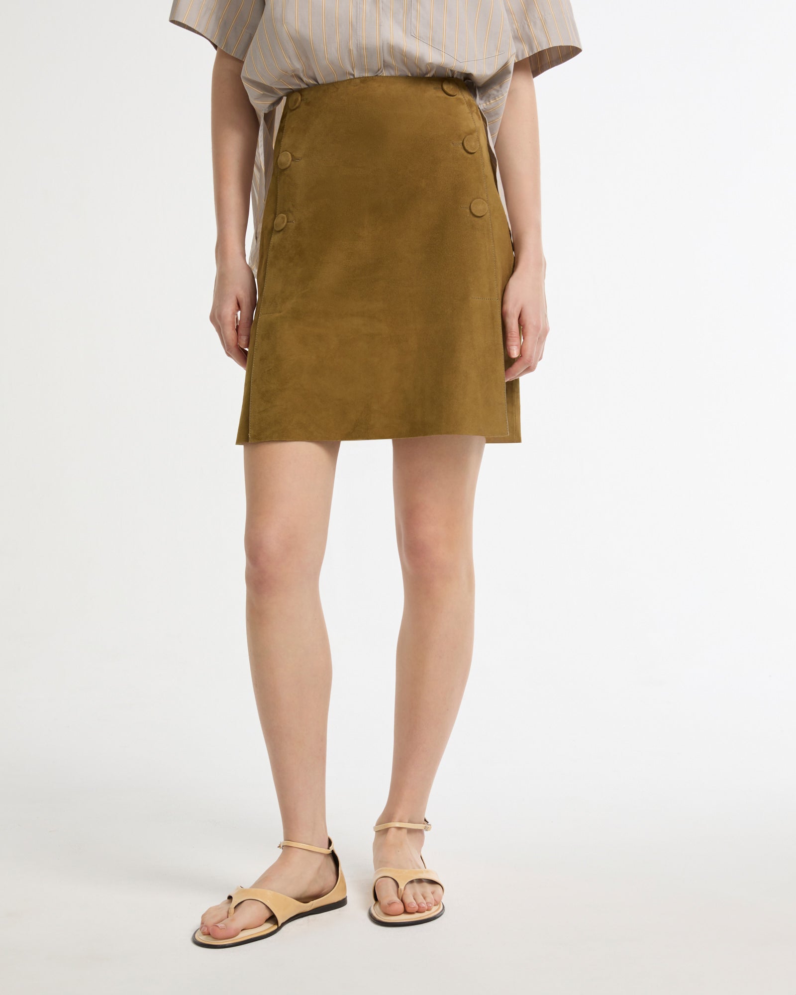 Jupe courte en cuir d'agneau double face -Yves salomon - Nouvelle collection Printemps Été