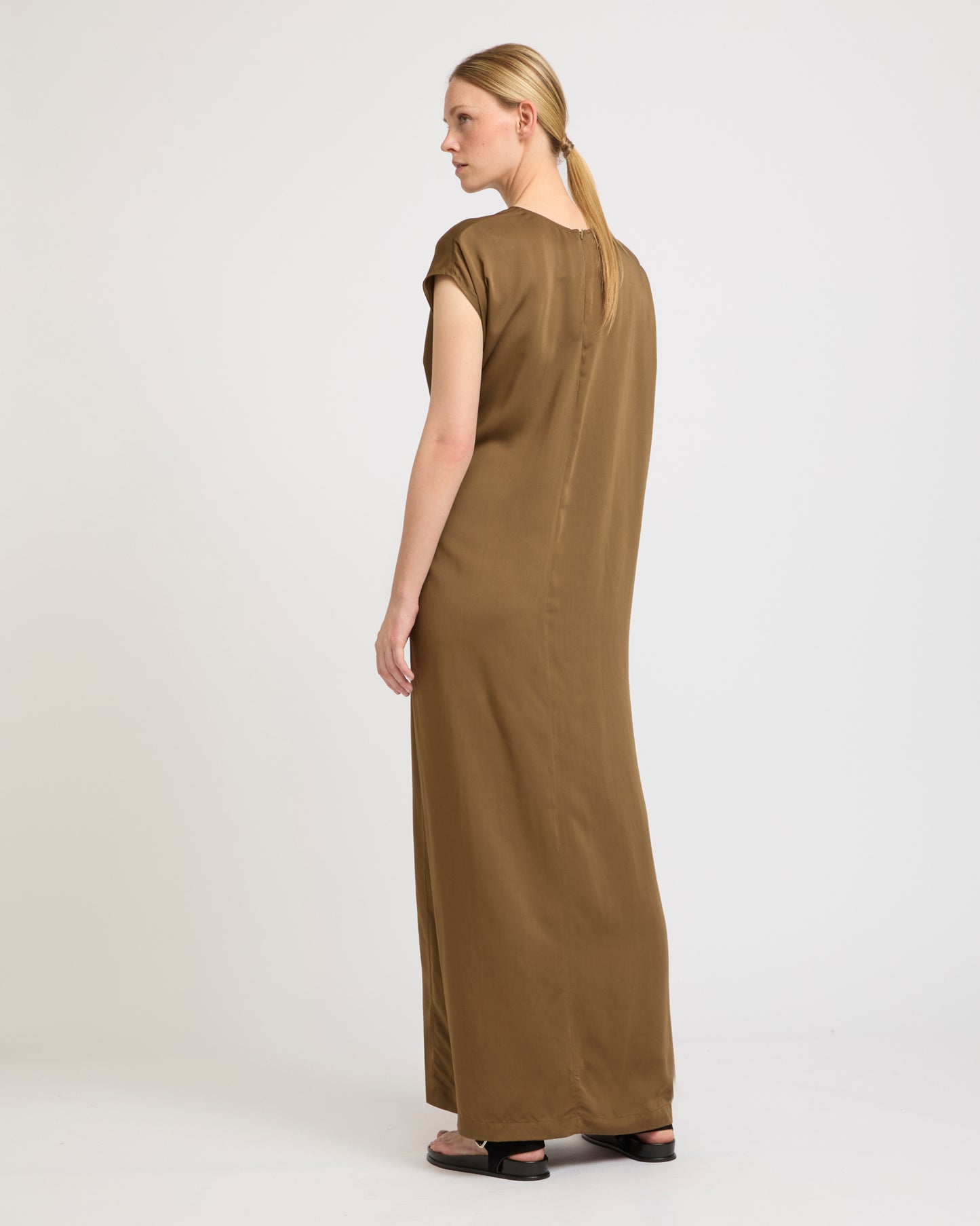Soldes Robe asymétrique modulable en satin -Yves salomon - Nouvelle collection Printemps Été