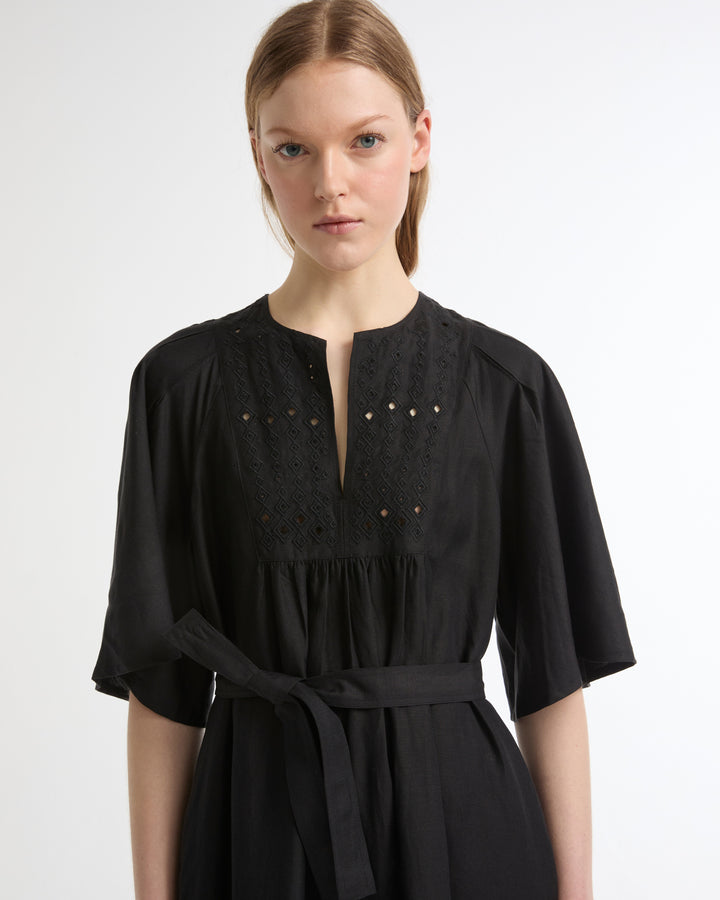 Robe fluide en lin brodé -Yves salomon - Nouvelle collection Printemps Été