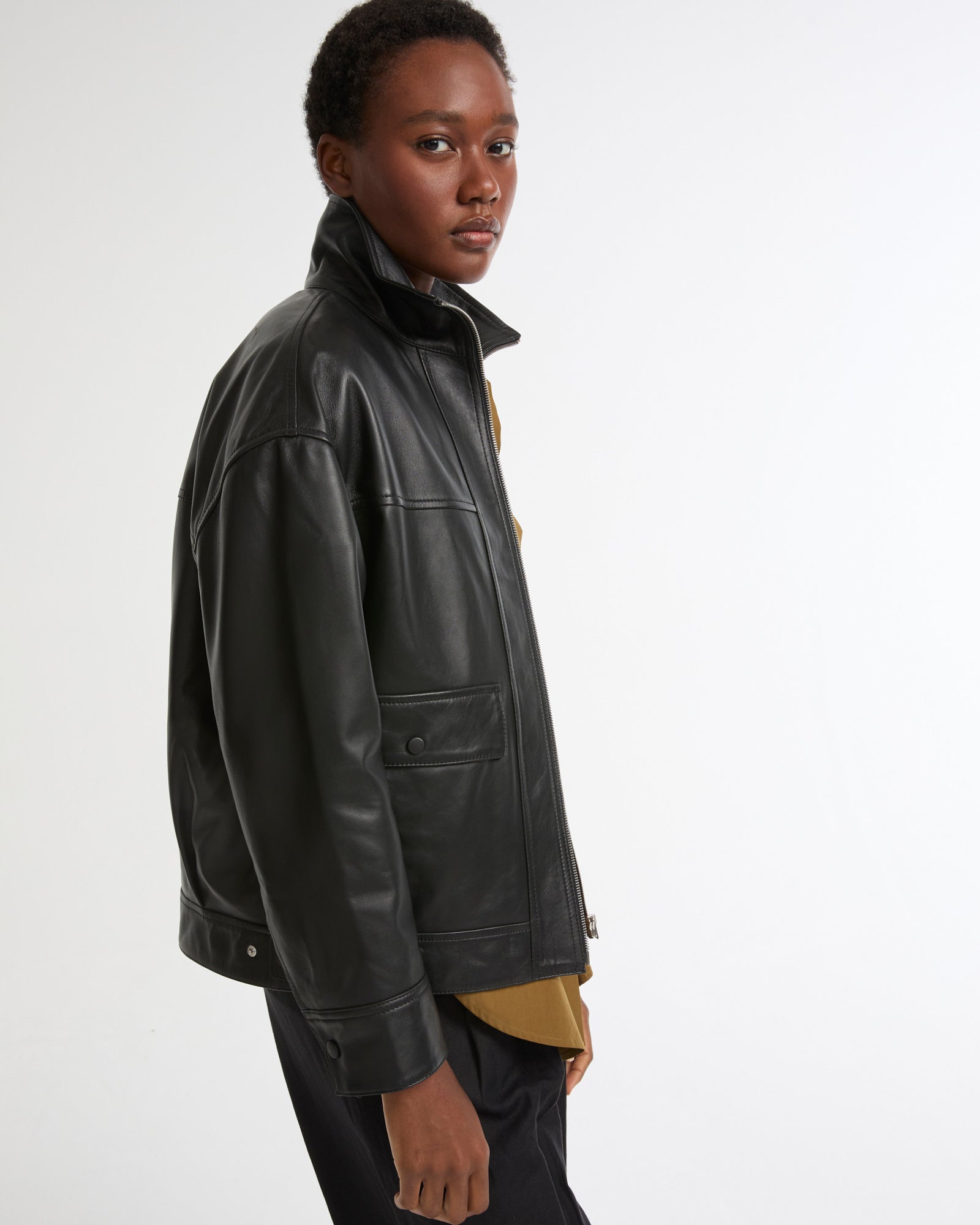 Lamb leather short jacket - black - Yves Salomon