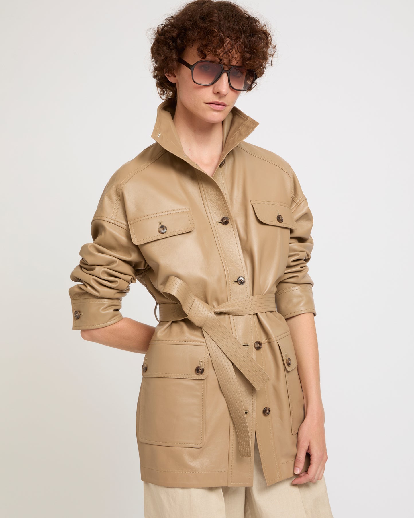 Veste saharienne en cuir d'agneau -Yves salomon - Nouvelle collection Printemps Été