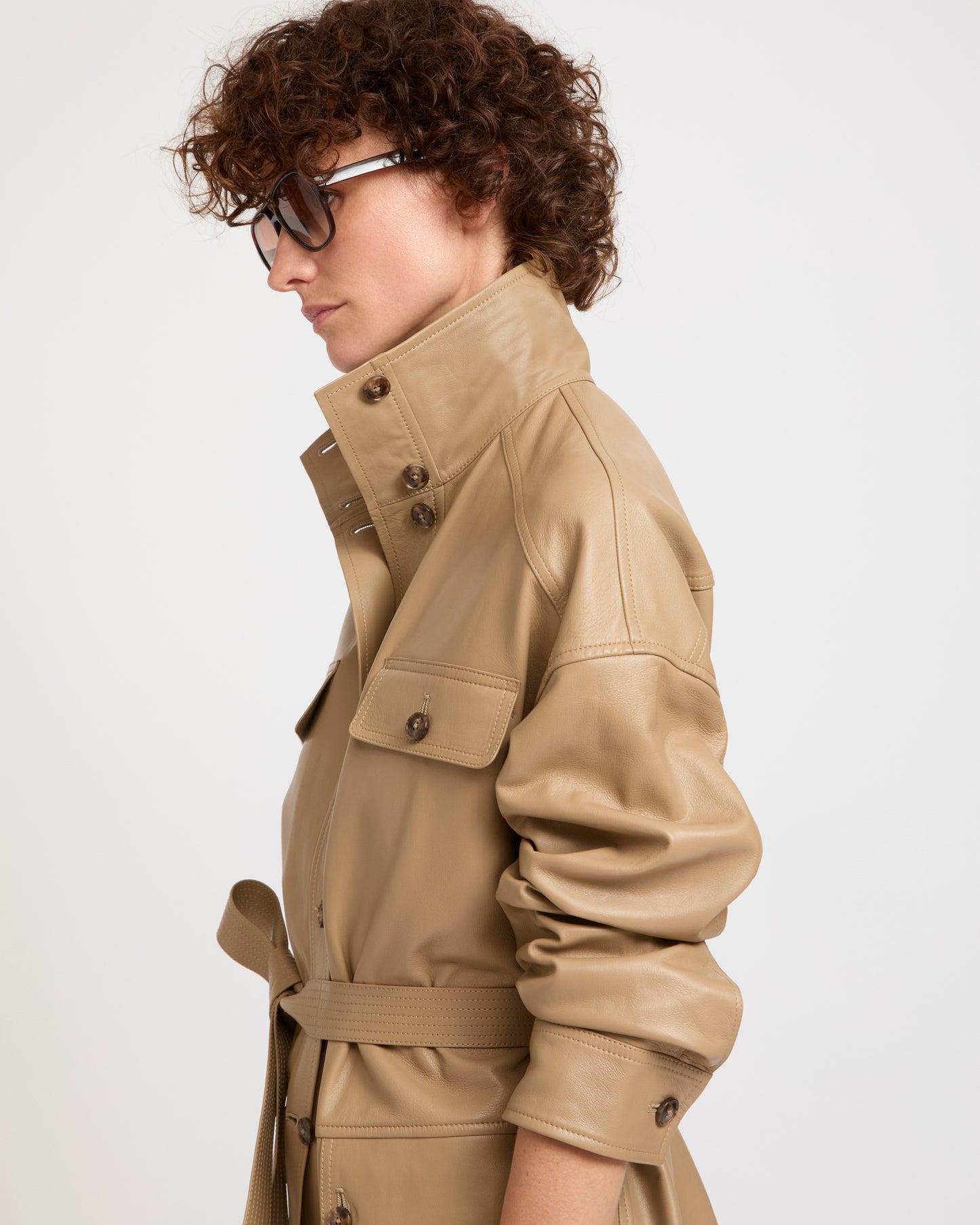 Veste saharienne en cuir d'agneau -Yves salomon - Nouvelle collection Printemps Été