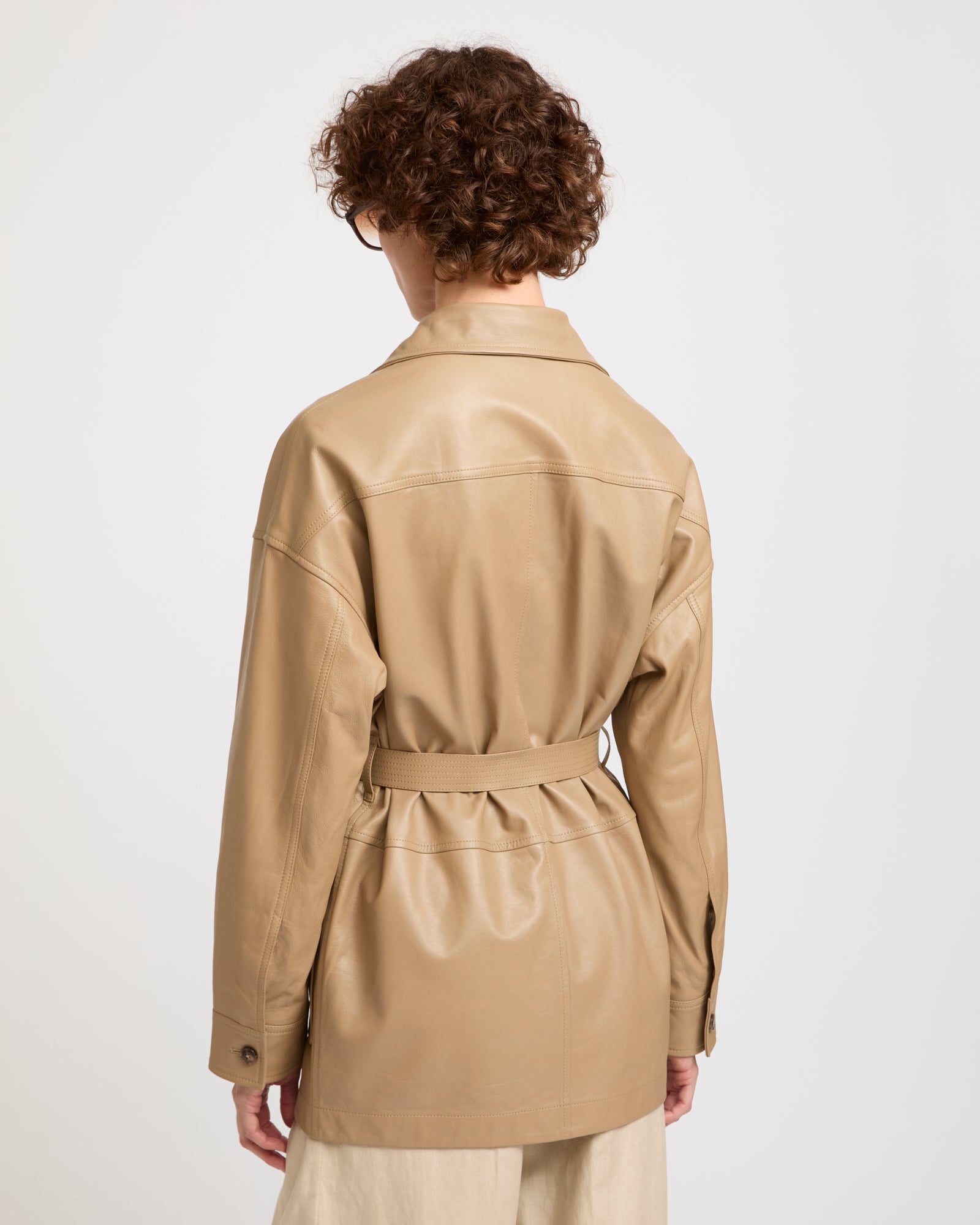 Veste saharienne en cuir d'agneau -Yves salomon - Nouvelle collection Printemps Été