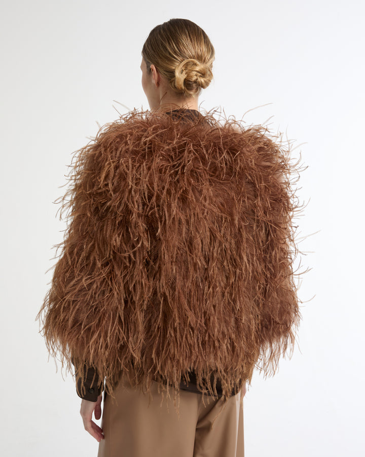 Veste courte en plumes d'autruche -Yves salomon - Nouvelle collection Printemps Été