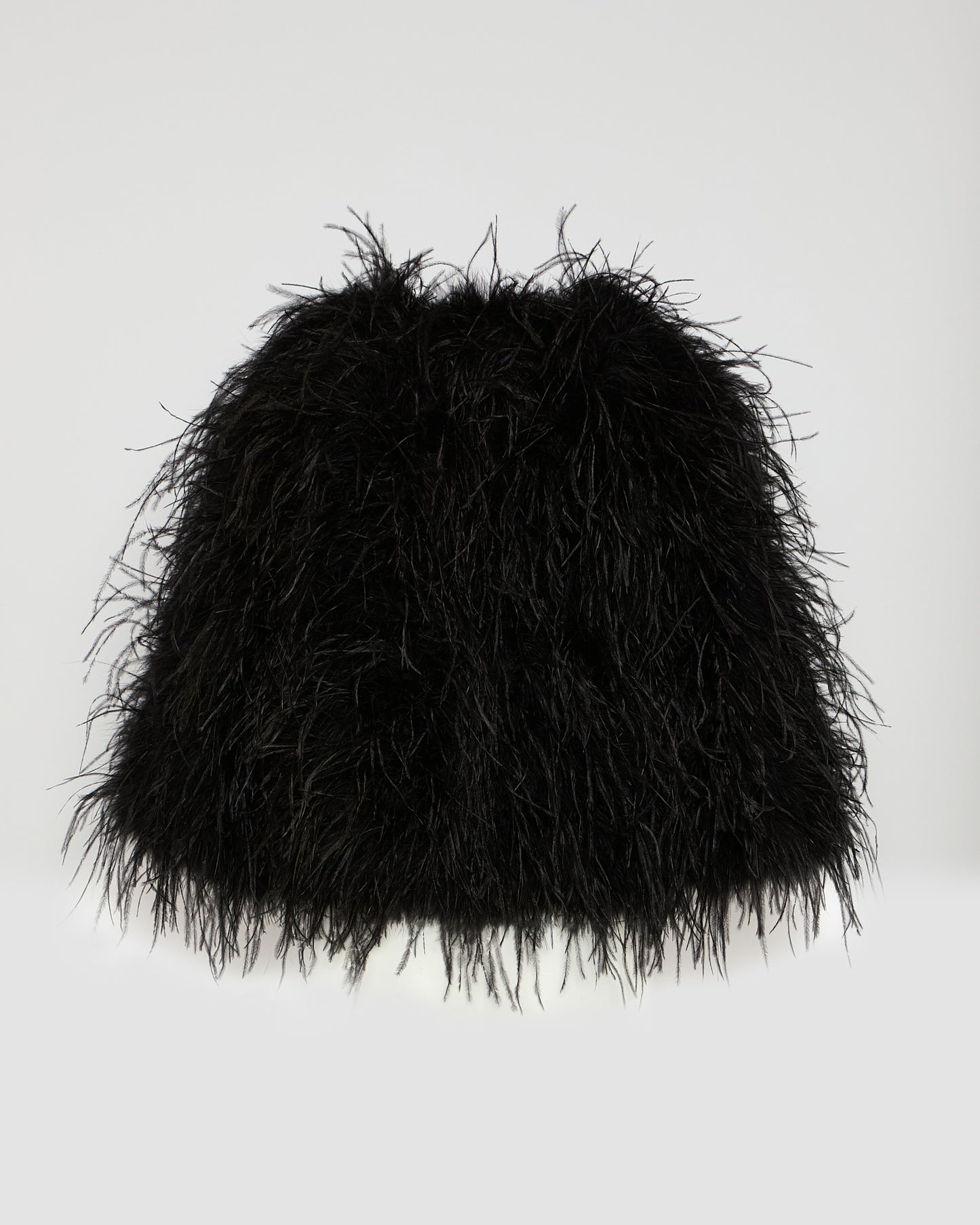 Veste courte en plumes d'autruche -Yves salomon - Nouvelle collection Printemps Été