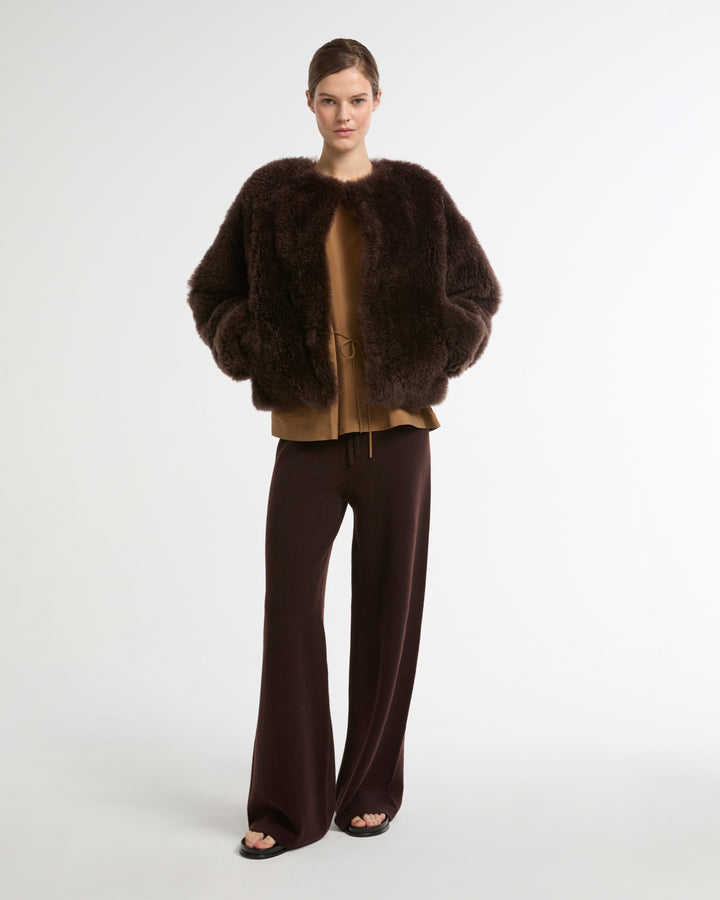 Veste courte en agneau long poil et maille mérinos -Yves salomon - Nouvelle collection Printemps Été