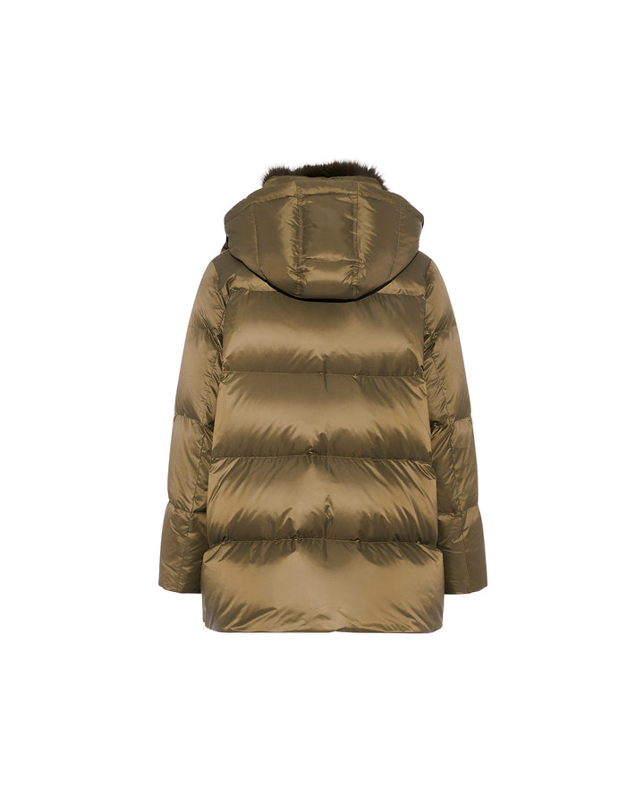 Doudoune "A" line iconique avec col en fourrure de renard