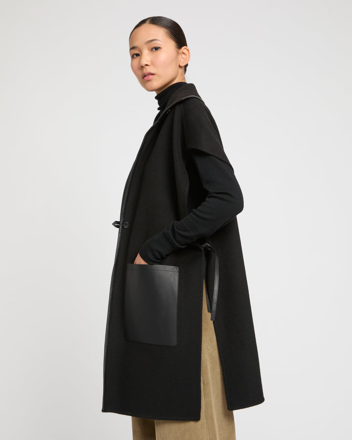 Plastron en lainage cachemire double face et cuir