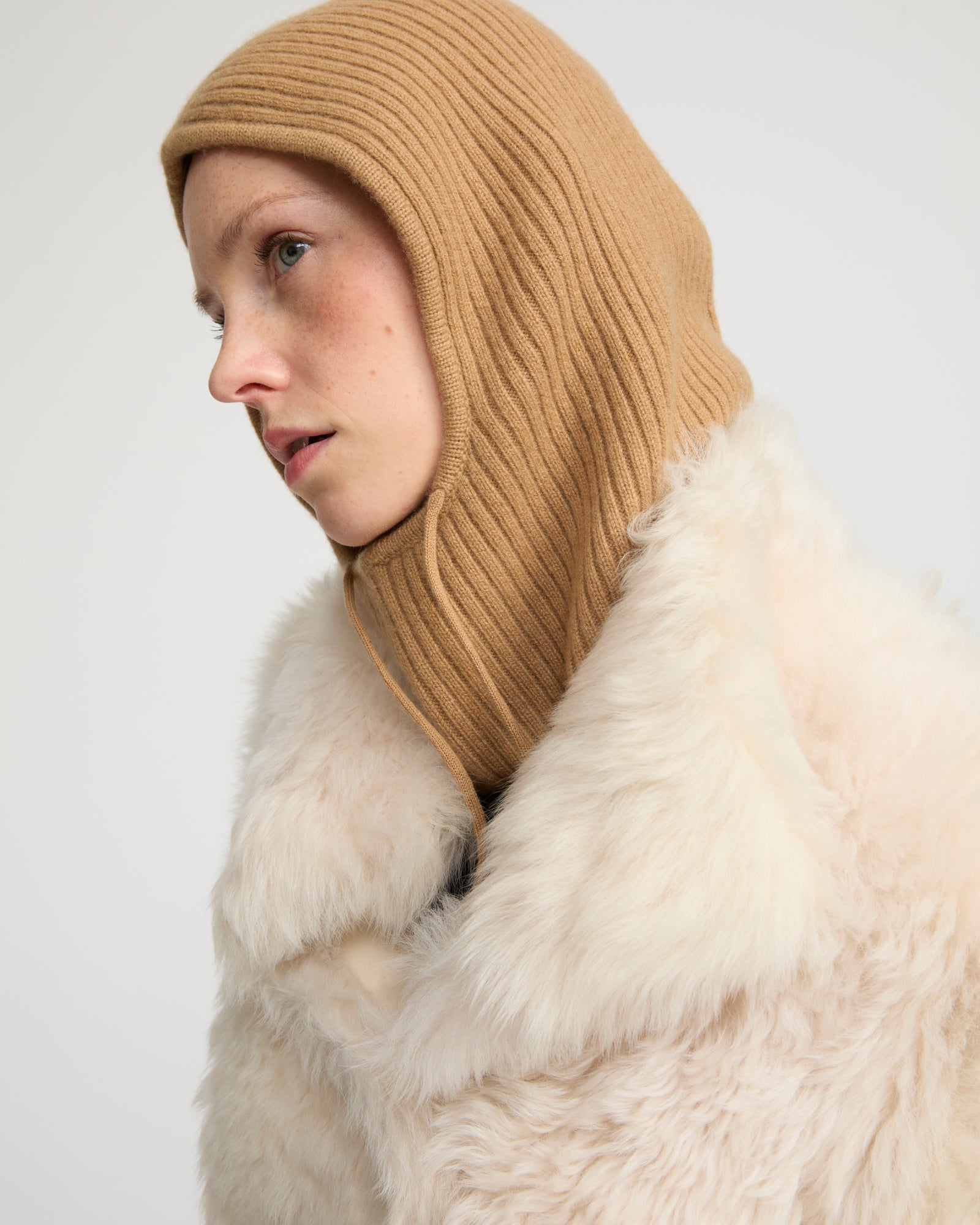 100%カシミヤニット バラクラバ - ブラウン - Yves Salomon