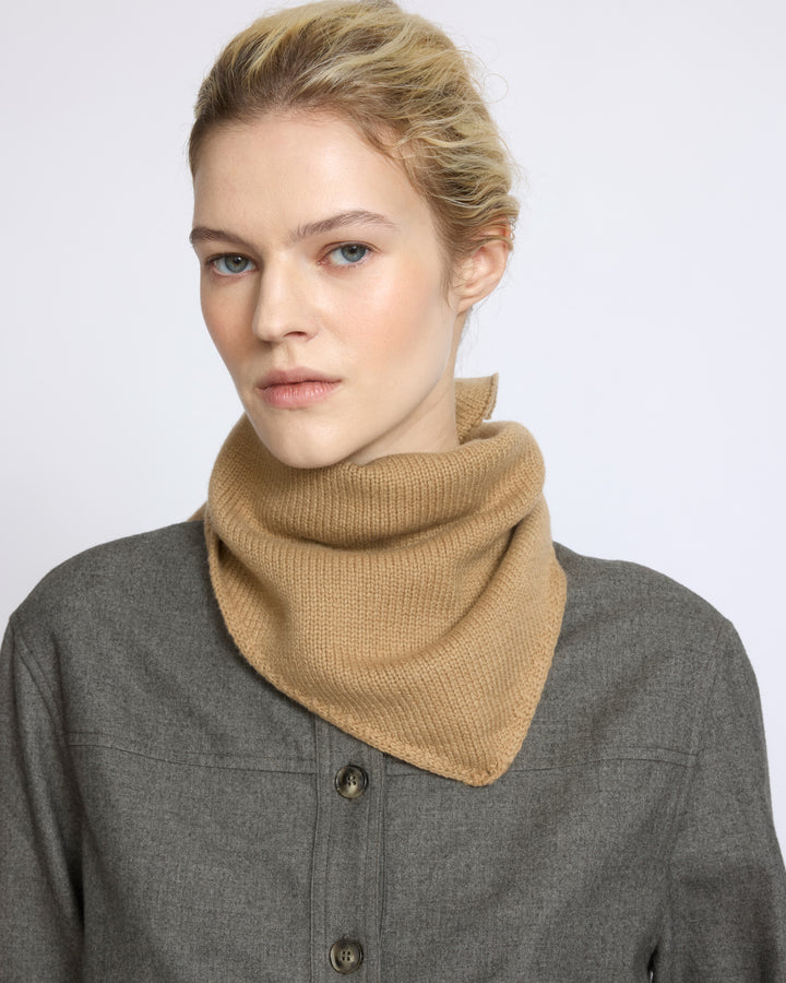 Bandana en maille 100% cachemire - Yves Salomon - Nouvelle collection Automne Hiver
