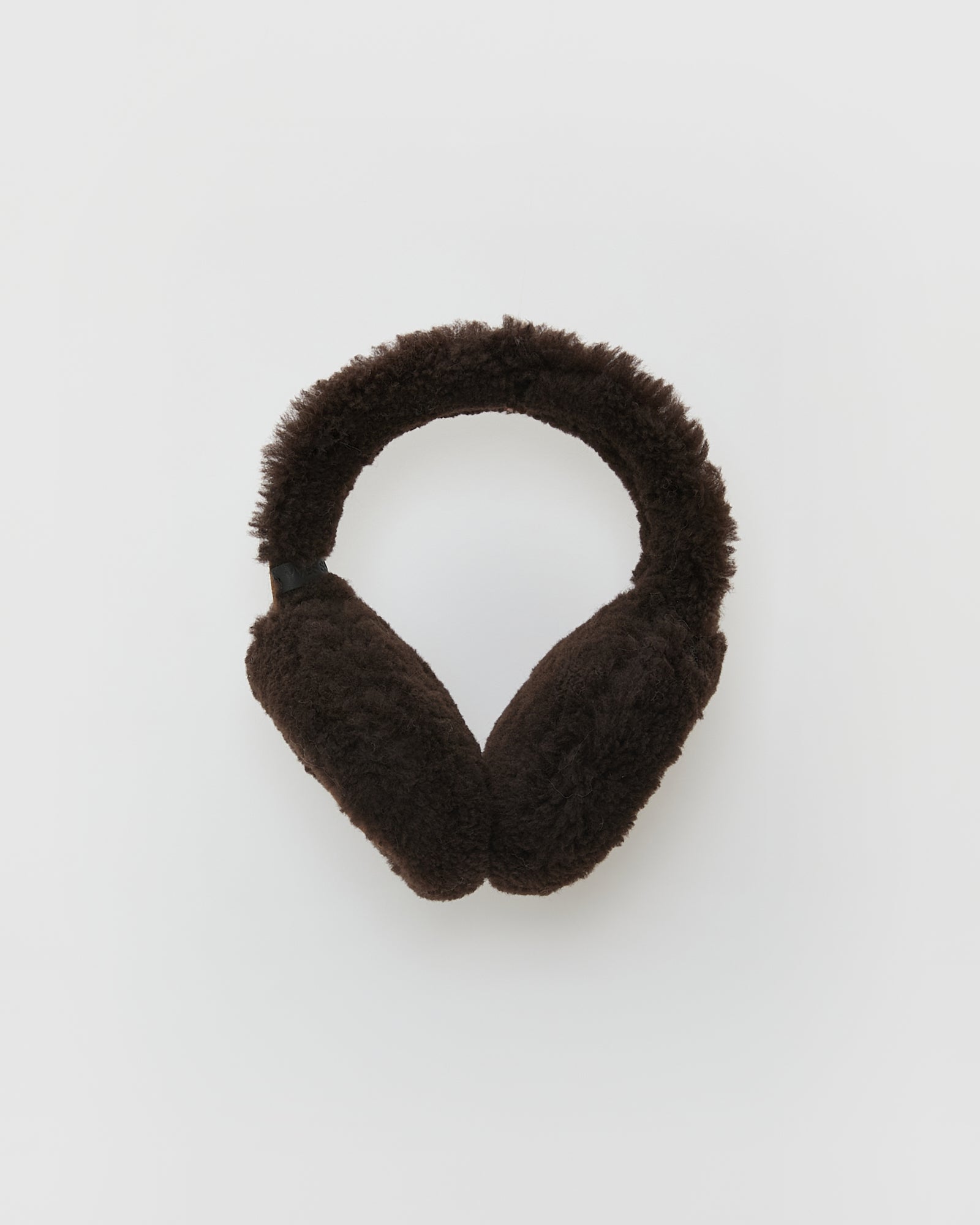 Cache-oreilles en peau lainée d'agneau Mérinos bouclé -Yves Salomon