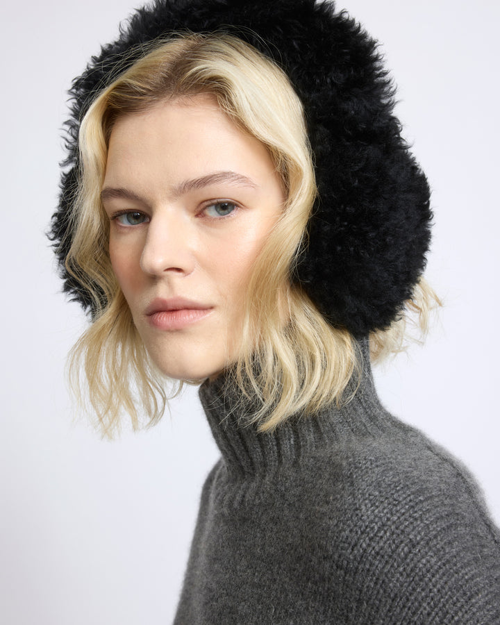 Cache-oreilles en peau lainée d'agneau cachemire - Yves Salomon - Nouvelle collection Automne Hiver