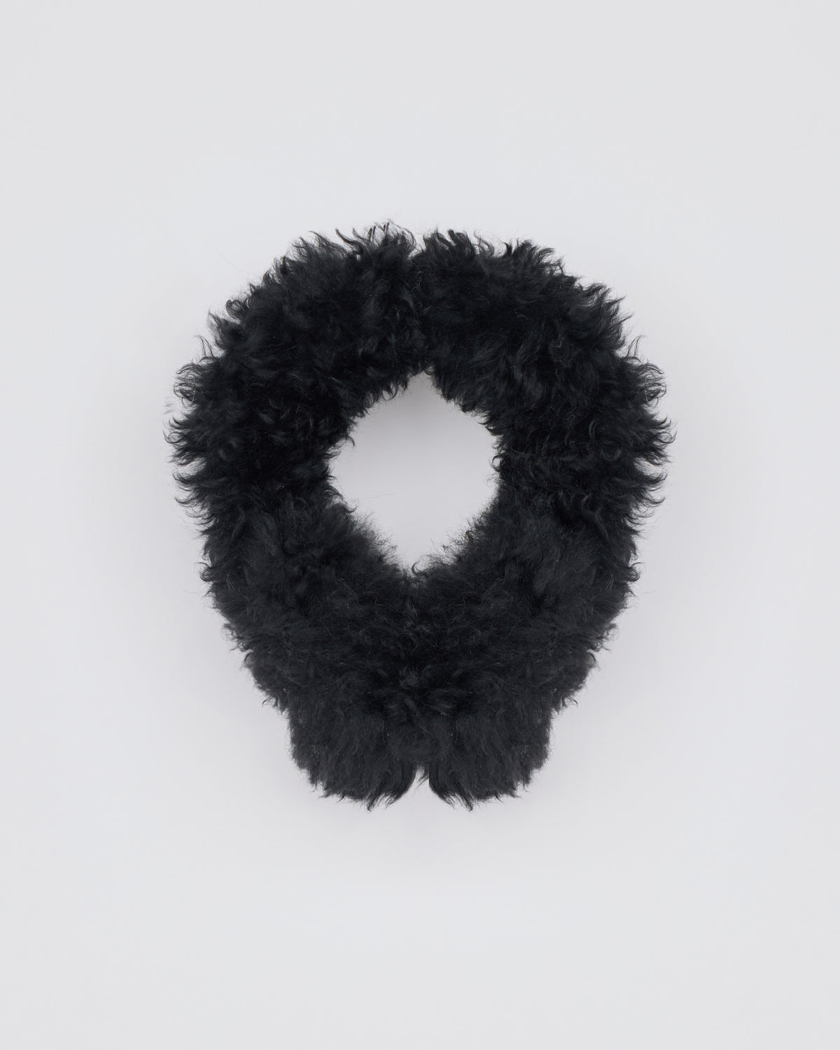Cache-oreilles en peau lainée d'agneau cachemire - Yves Salomon - Nouvelle collection Automne Hiver