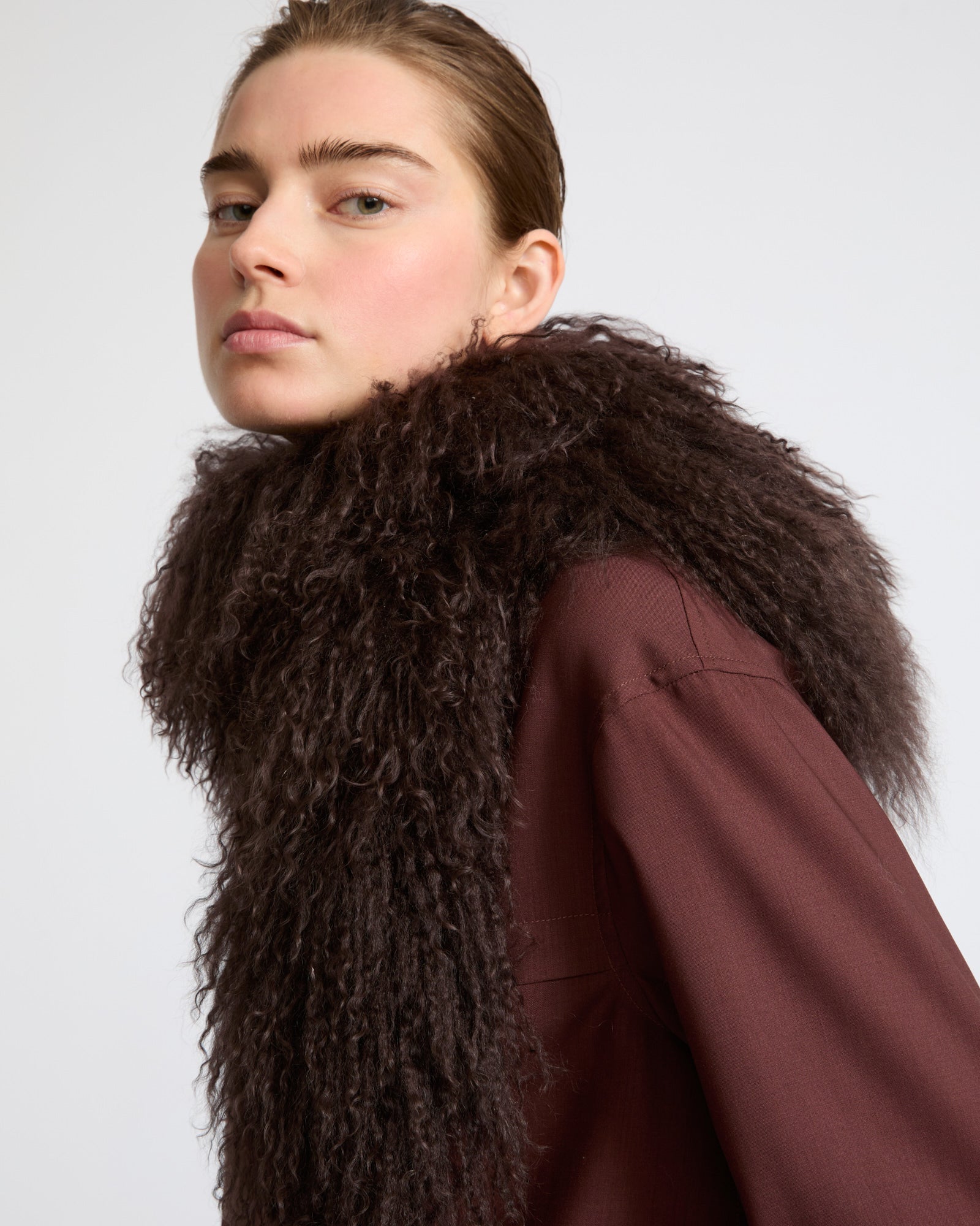 Écharpe en agneau de Mongolie- Yves Salomon - Nouvelle collection Automne Hiver