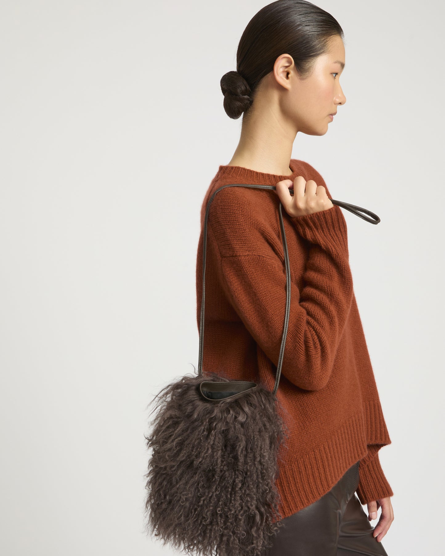 Small Bag in Leather and Mongolian Lambwool