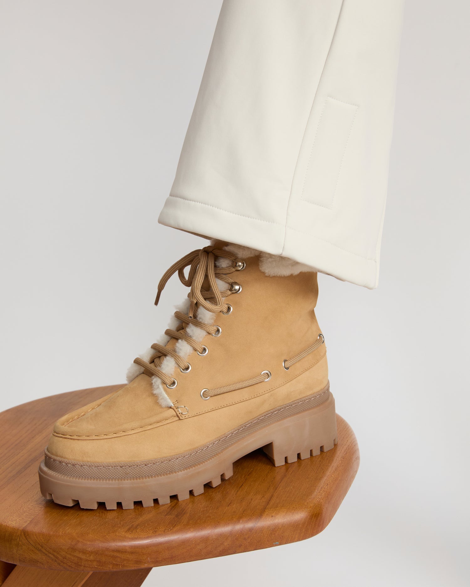 Bottes en peau lainée d'agneau Mérinillo -Yves Salomon