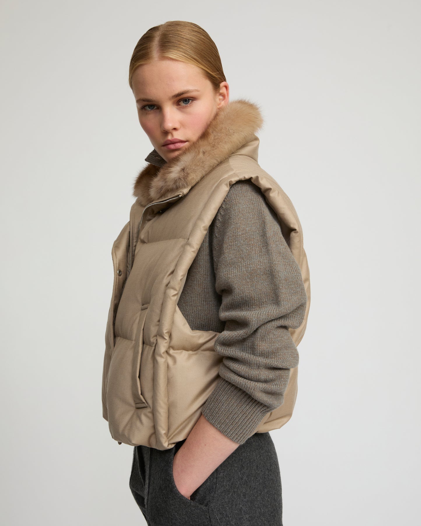Gilet en flanelle avec col en fourrure de zibeline