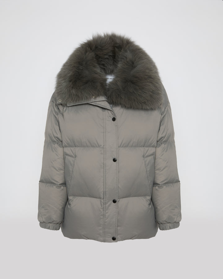 Mid-length down jacket with fox fur trim
