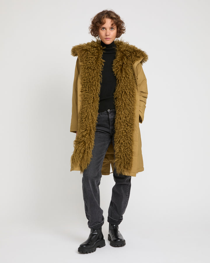 Parka doudoune ultra light garniture agneau frisé