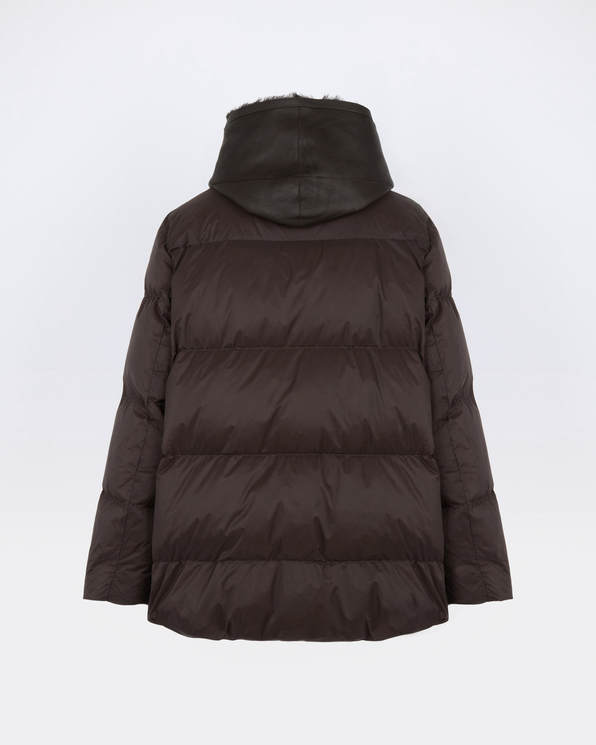 Doudoune "A" line en tissu technique imperméable avec plastron en peau lainée d'agneau - Yves Salomon - Nouvelle collection Automne Hiver