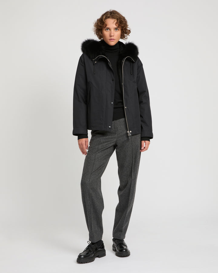 Parka courte en coton imperméable avec fourrure de renard et lapin