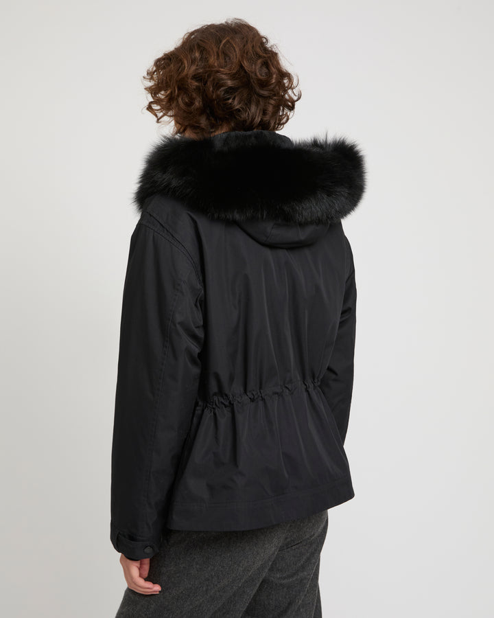 Parka courte en coton imperméable avec fourrure de renard et lapin