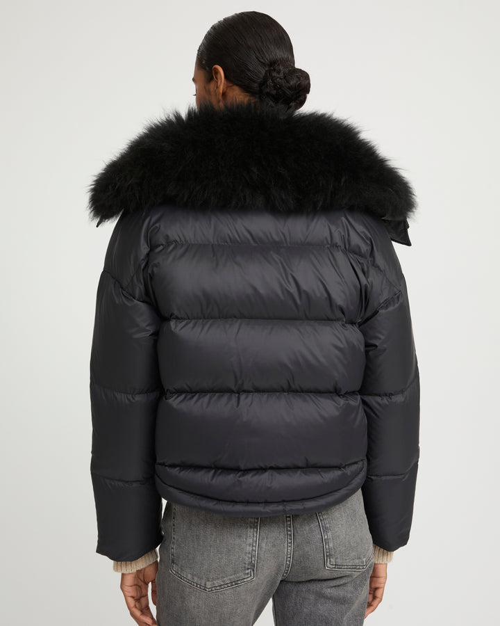 Short down jacket with fluffy lambswool trim