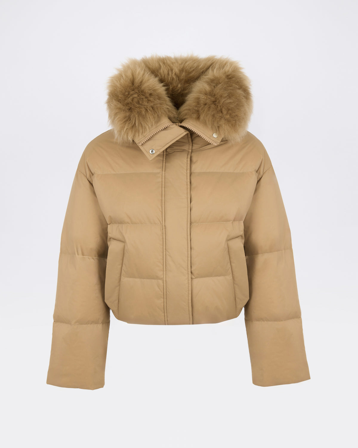 Doudoune courte en tissu technique imperméable avec col en agneau laine vaporeuse - Yves Salomon - Nouvelle collection Automne Hiver