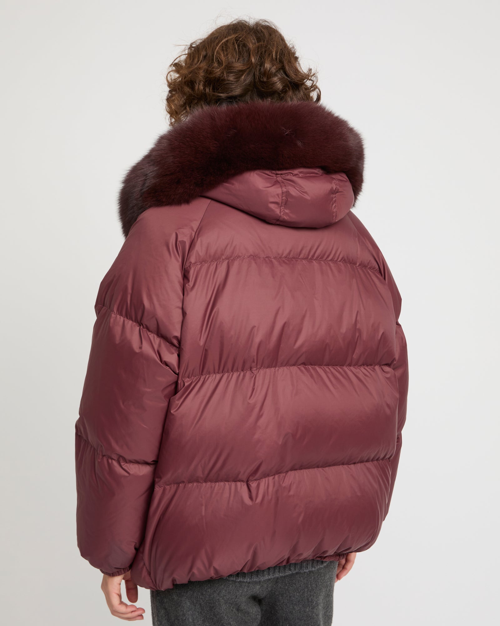 ウィンターセール - フォックスファー付きダウンジャケット