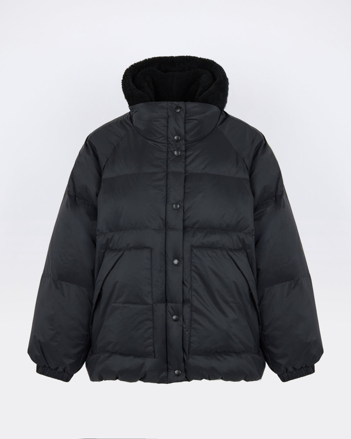 Doudoune courte en tissu technique imperméable avec plastron en peau lainée d'agneau - Yves Salomon - Nouvelle collection Automne Hiver