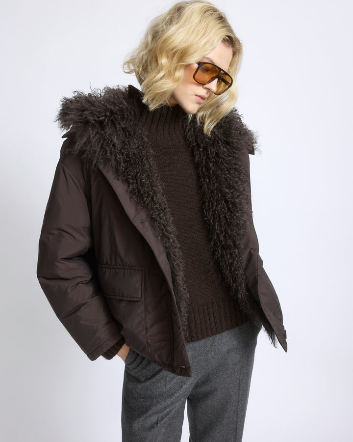 Doudoune courte ultra light avec agneau frisé - Yves Salomon - Nouvelle collection Automne Hiver