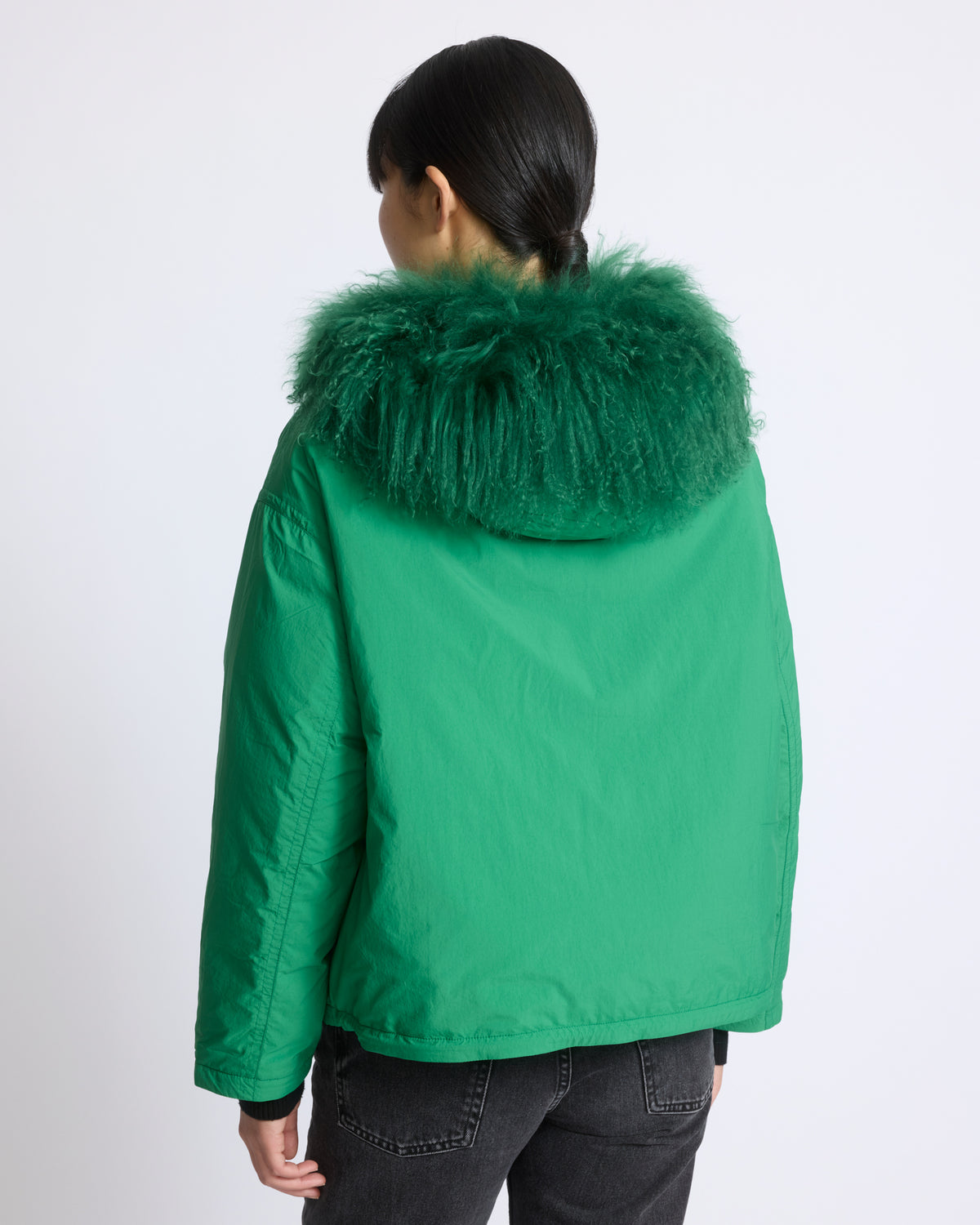 Doudoune courte ultra light avec agneau frisé - Yves Salomon - Nouvelle collection Automne Hiver