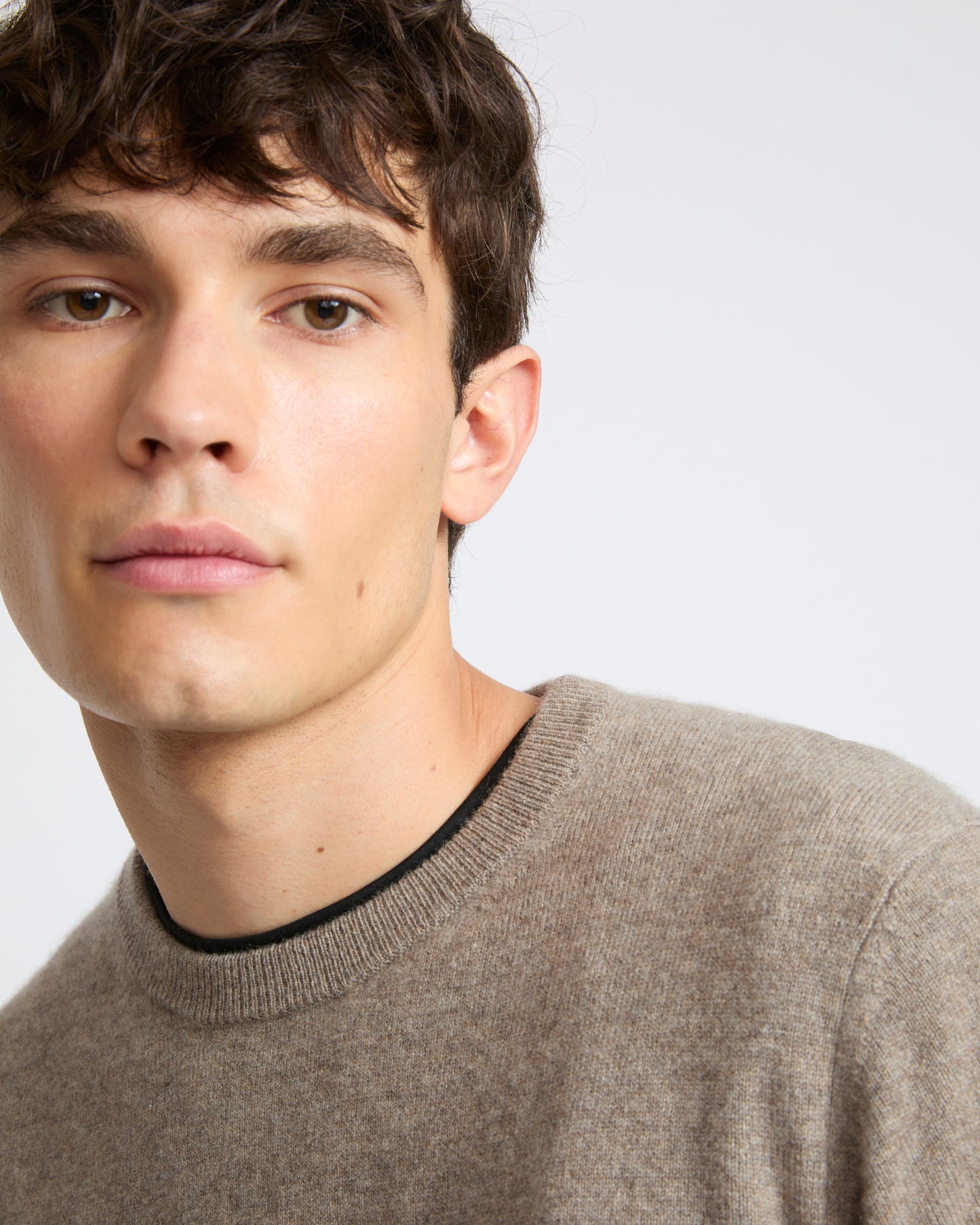 Pull crew neck en maille 100% cachemire- Yves Salomon - Nouvelle collection Automne Hiver