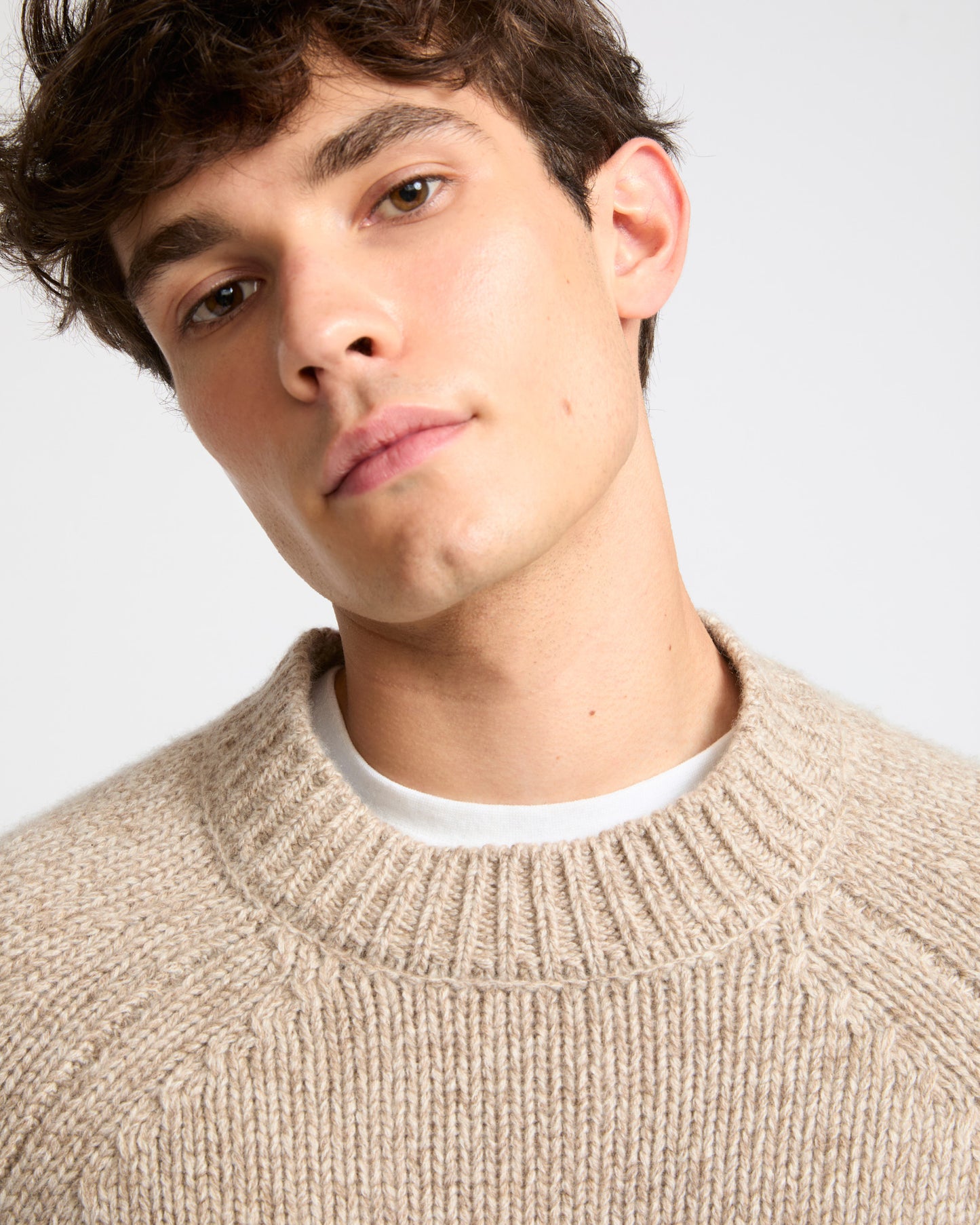 Pull crew neck en maille épaisse 100% cachemire- Yves Salomon - Nouvelle collection Automne Hiver