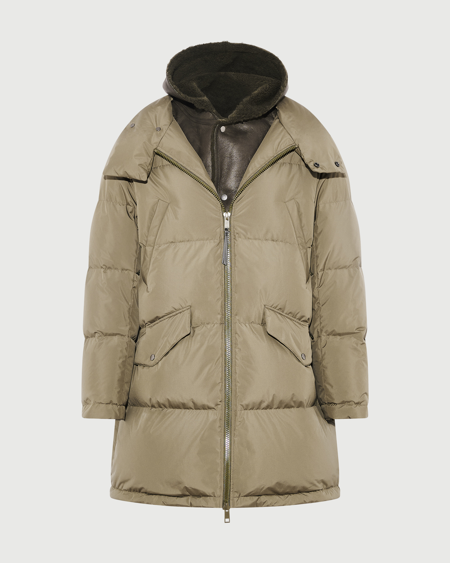 Doudoune avec plastron en peau lainée d'agneau Mérinos- Yves Salomon - Nouvelle collection Automne Hiver