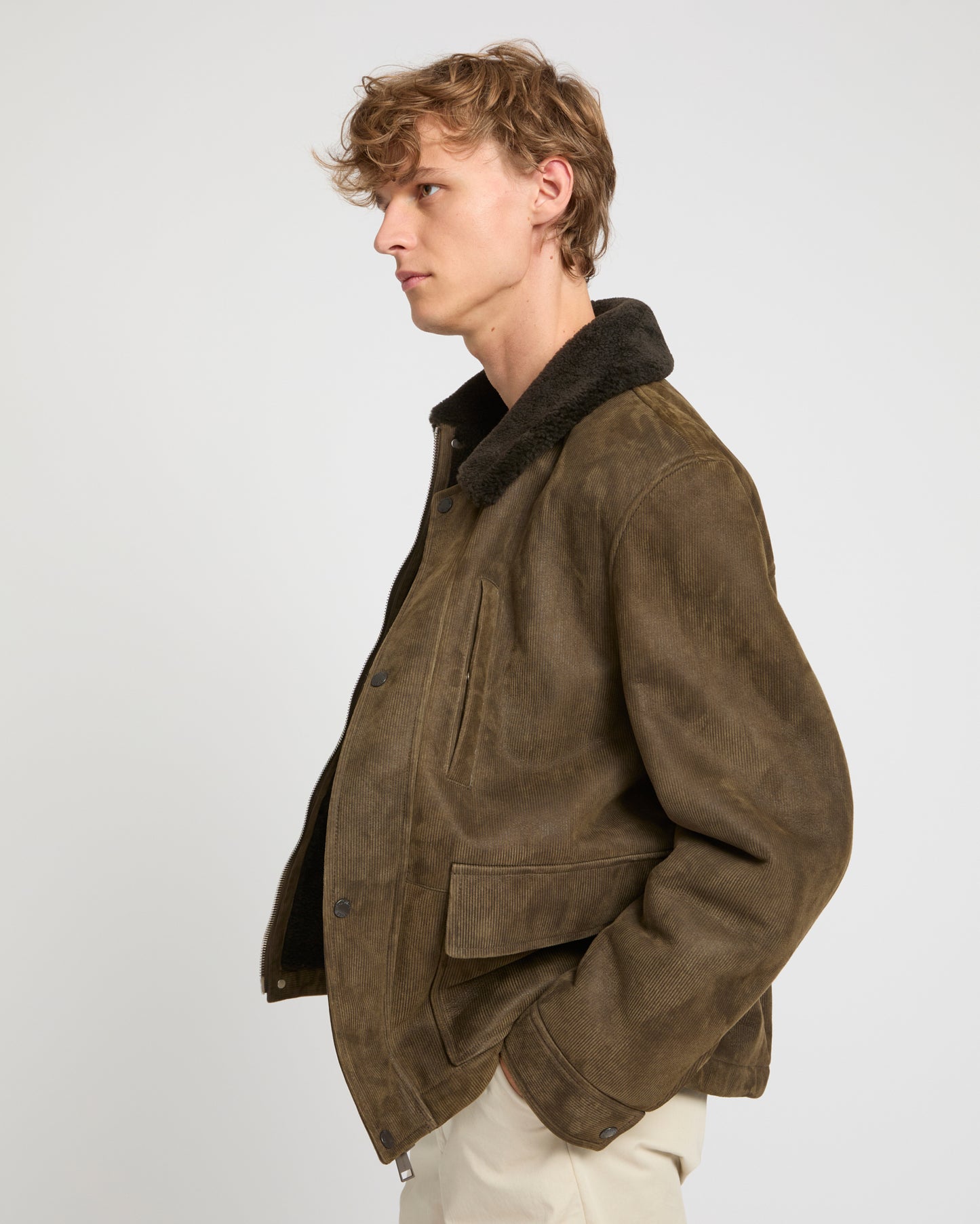 Veste en peau lainée d'agneau et cuir cotelé