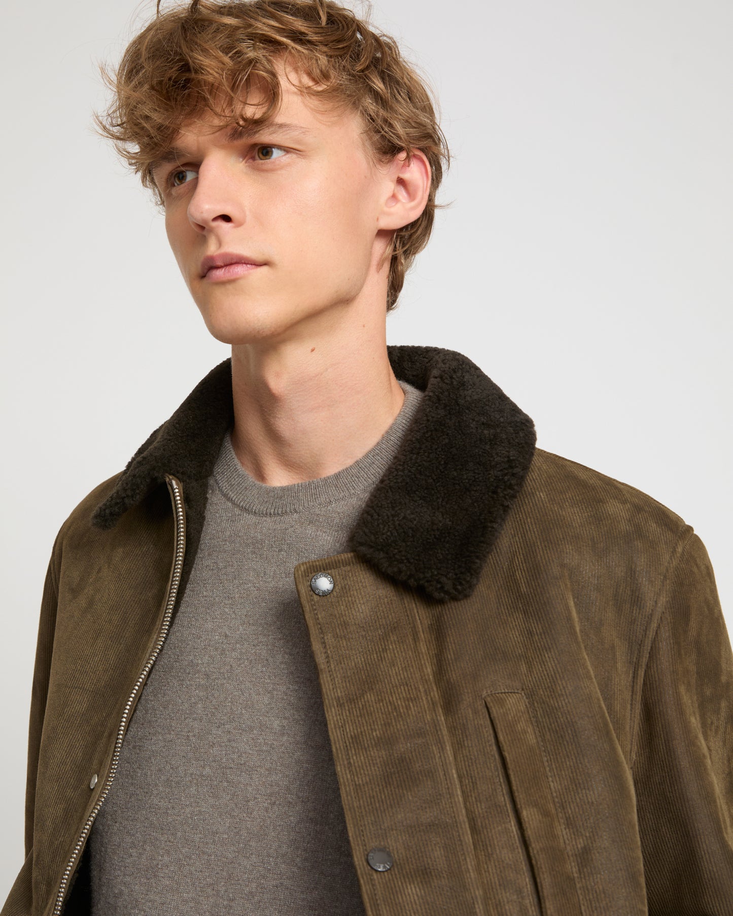Veste en peau lainée d'agneau et cuir cotelé