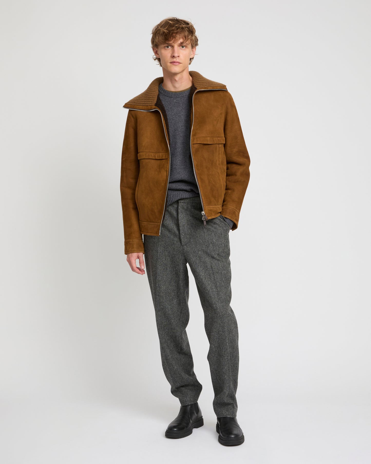 Veste en peau lainée d'agneau à col maille