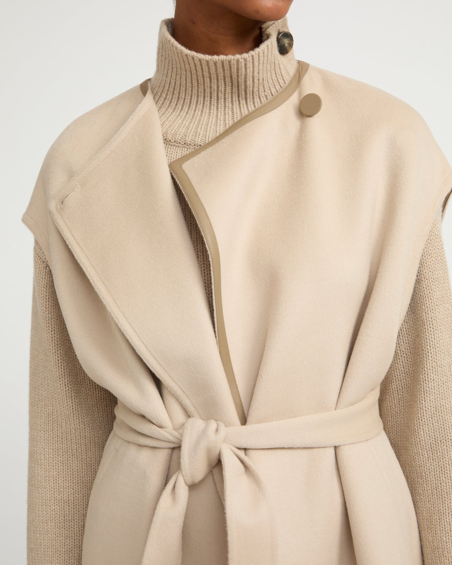 Double-sided cashmere-blend belted cape