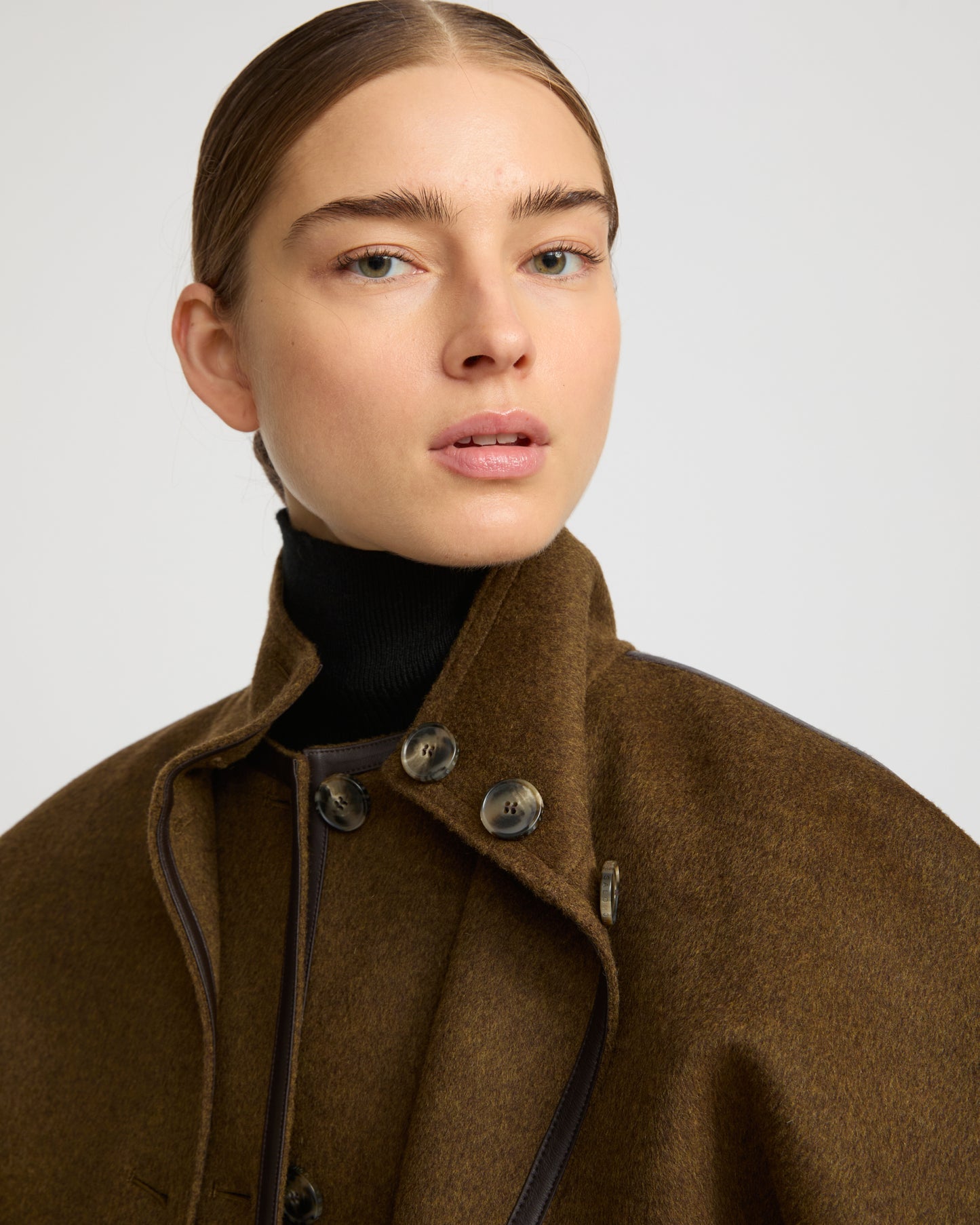 Double-sided cashmere-blend cropped cape jacket
