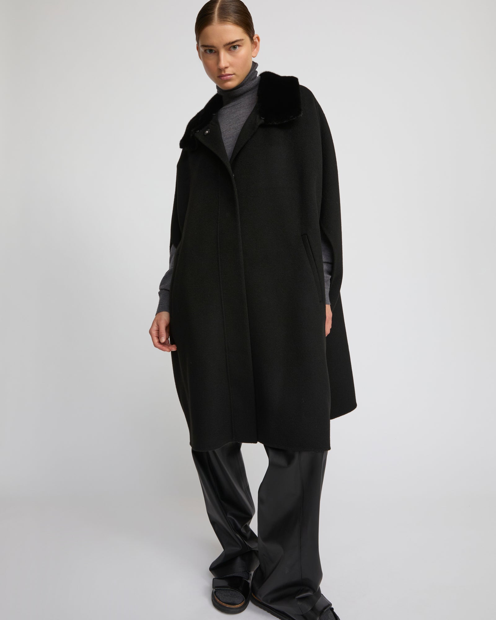 【新品未使用】laubeblanc 3way Wool Cape coat 3way Wool Cape coat – L'AUBE BLANC