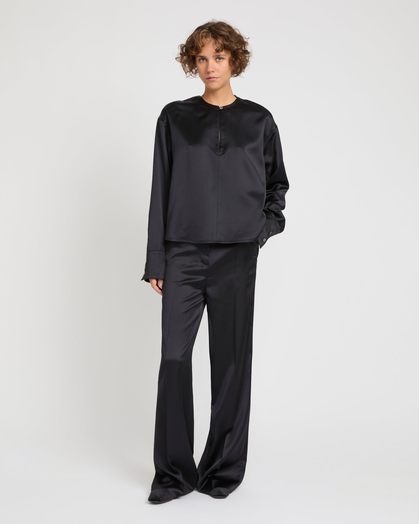 Blouse en satin lourd de laine -Yves Salomon