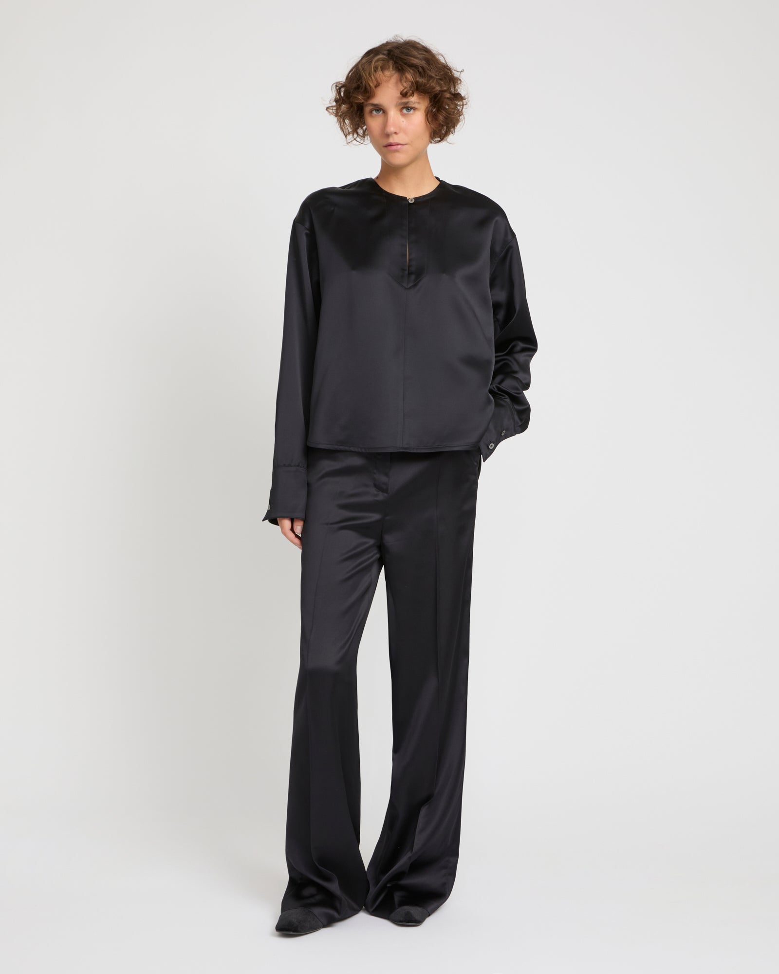 Blouse en satin lourd de laine -Yves Salomon