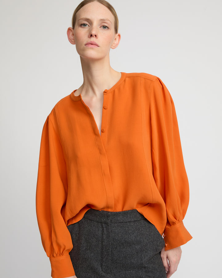 Chemise en crêpe de soie