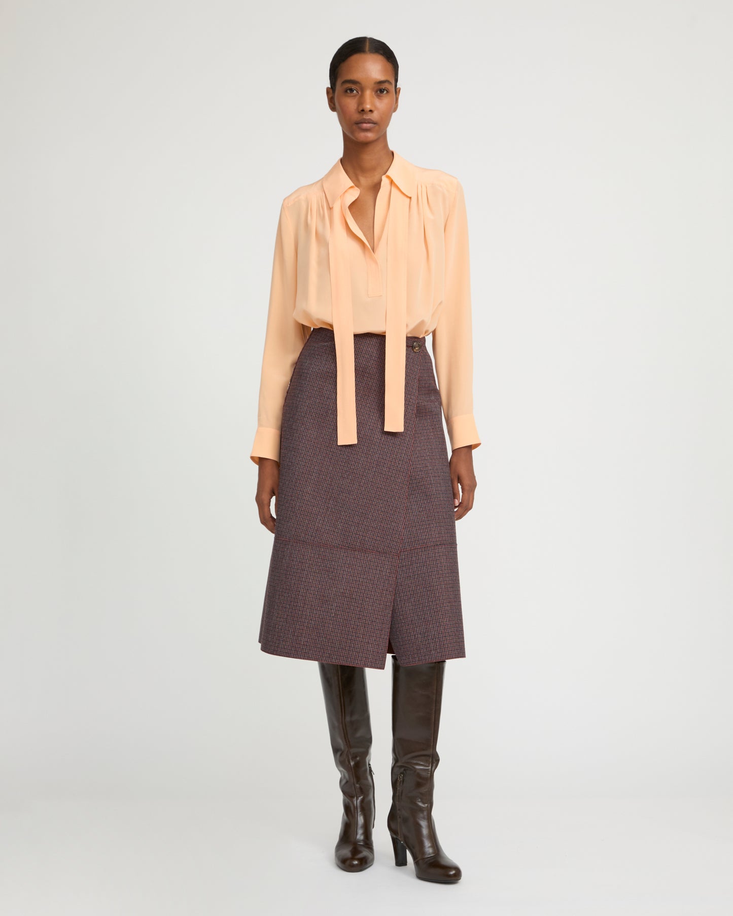 Blouse en crêpe de soie légère